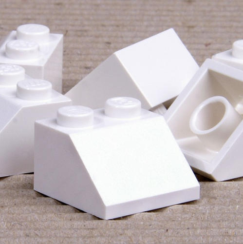 LEGO® Dachstein 2x2 / 45°  weiß