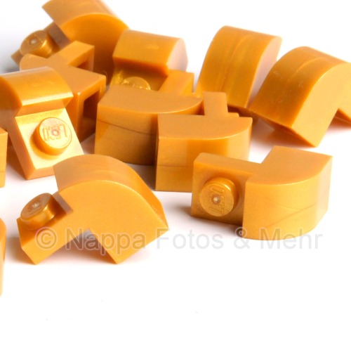 LEGO® Bogenstein 1x2x1 1/3  perlgold